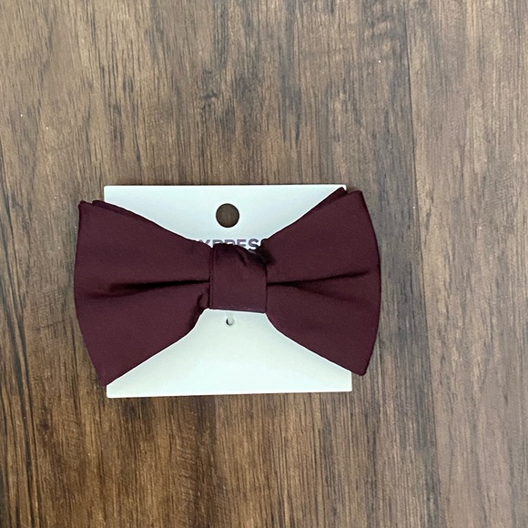 Express solid bow tie - Picture 6 of 8